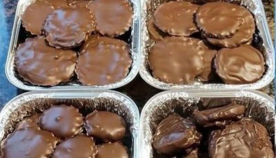 Homemade Turtle Candy with Pecans and Caramel