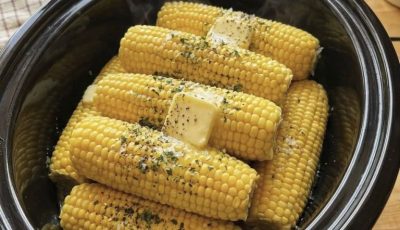 How to Cook Corn on the Cob with Just 2 Simple Ingredients: The Secret to the Sweetest, Most Flavorful Summer Corn