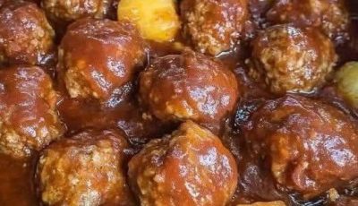 Crockpot Pineapple Barbecue Meatballs