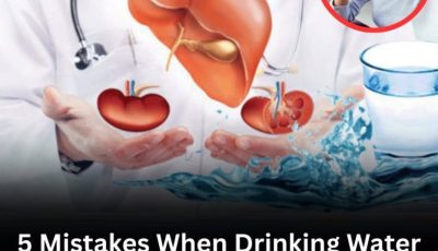 5 Common Water-Drinking Habits That Could Be Putting Stress on Your Liver and Kidneys