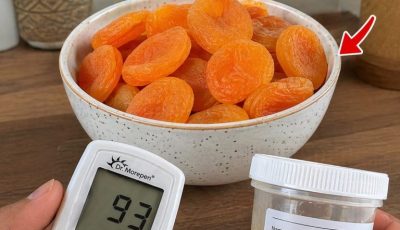 Top 3 Fruits for Diabetics You Must Eat! (Lower Blood Sugar)