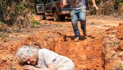 I thought my elderly mother was safe at my sister’s luxury home, but a sudden intuition led me back to our old rural plot. What I found waiting inside a deep dirt pit changed my life forever.