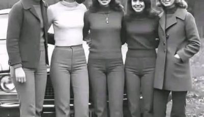 Enter in the 70’s: what detail immediately catches your eye?