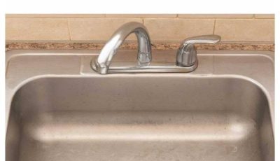 My nana taught me this hack to shine stainless steel sink in 2 mins with 0 work. Here’s how it works