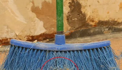 Discover the Little-Known Secret to Bringing Your Old Cleaning Broom Back to Life